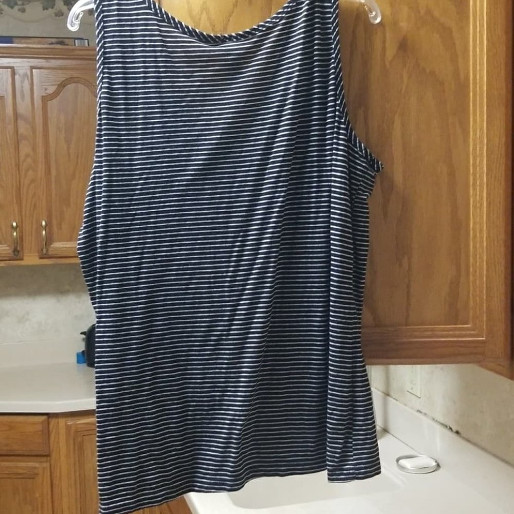 TANK TOP WOMENS SIZE  3X  22W/24W - Picture 4 of 7